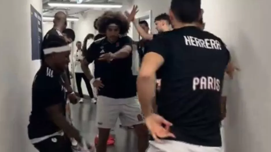 Το χορευτικό της Παρί πριν τη Μπάγερν! (βίντεο)