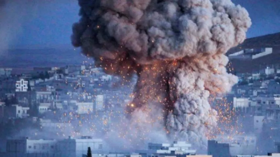 Ισραηλινή επίθεση στη βιομηχανική περιοχή Χασία της επαρχίας Χομς
