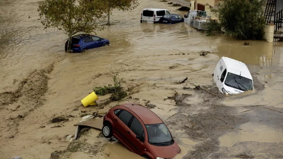 Ισπανία: Εικόνες βιβλικής καταστροφής λόγω των πλημμυρών - Τουλάχιστον 13 νεκροί, ανάμεσά τους 4 παιδιά