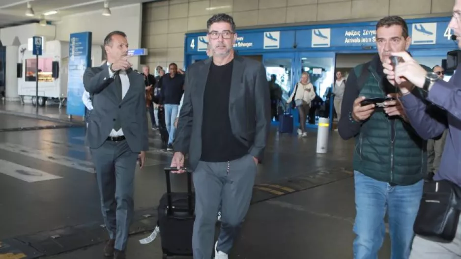 Στην Ελλάδα ο Ρούι Βιτόρια: "Είμαστε έτοιμοι να δώσουμε τη μάχη"