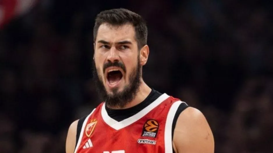 Συνεχίζει αήττητος ο Ερυθρός Αστέρας