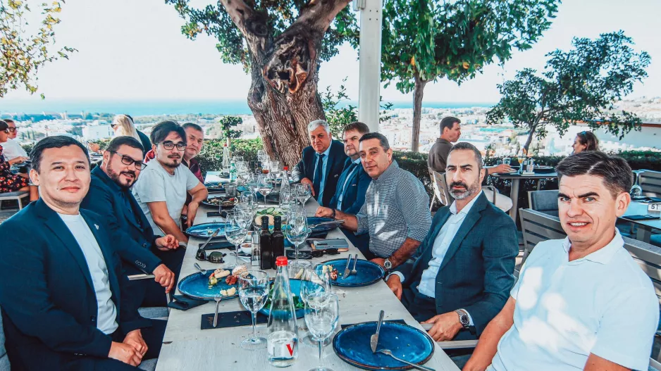 "Αξέχαστο γεύμα που φέρνει κοντά Πάφο και Astana"