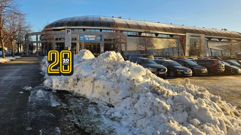 ΑΠΟΕΛ/ Λίγες ώρες πριν το ματς - Το χιόνι... στο "Molde Stadion" (Φώτος Kerkida)