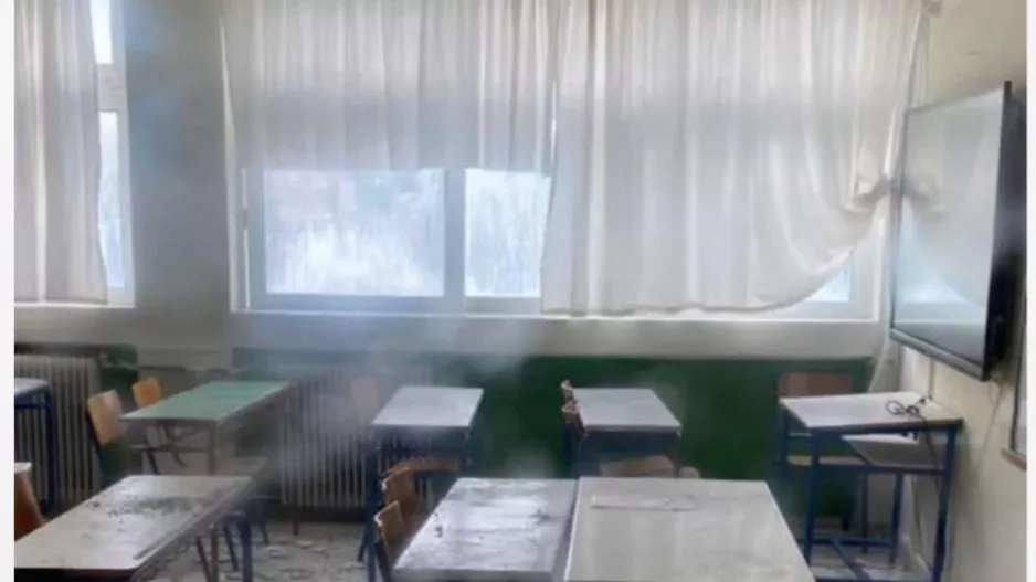 Κατέρρευσε ταβάνι σε Γυμνάσιο την ώρα του μαθήματος