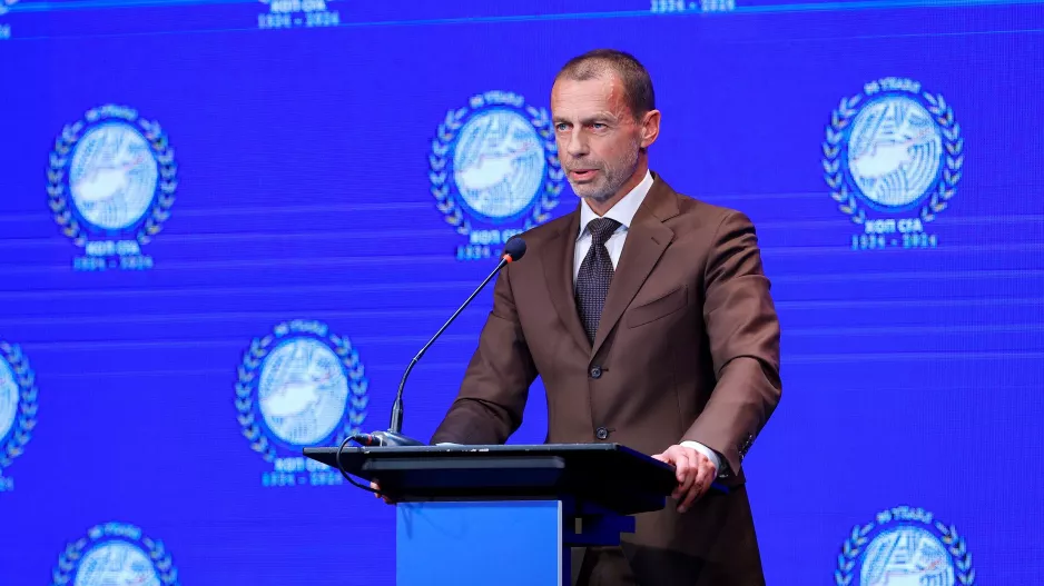 Τσέφεριν... για ΑΠΟΕΛ και ΑΕΚ