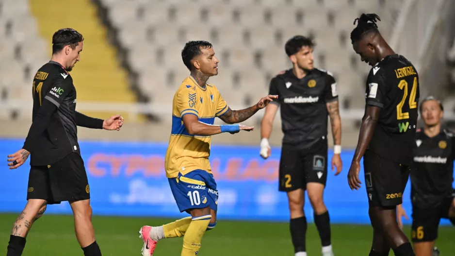 16-0 (ΑΠΟΕΛ-ΑΕΛ)!