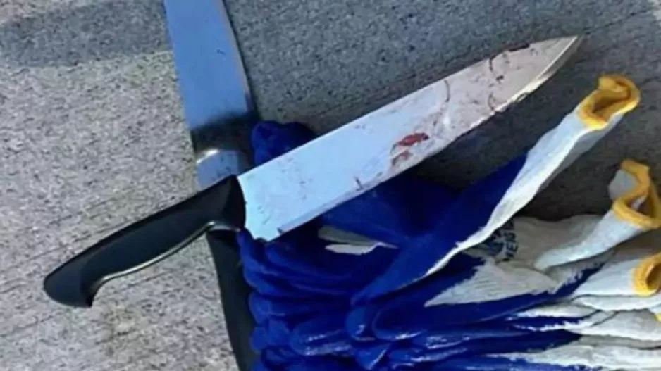 Ένας άστεγος σκότωσε δύο άνδρες και τραυμάτισε μία γυναίκα