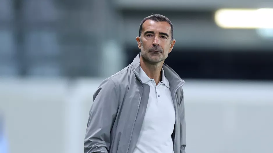 Βρίσκει λύσεις που του βγαίνουν!