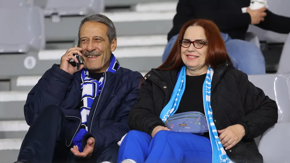 Χρόνια... στις κερκίδες
