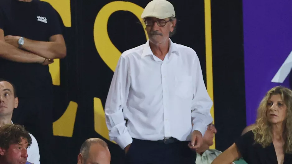 Να χαμογελάσει...