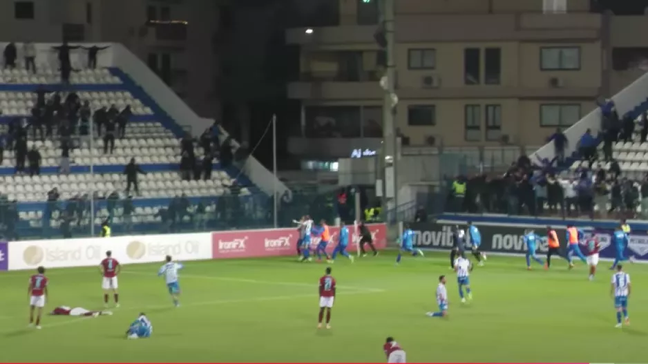 Η παρακάμερα της... ανατροπής!