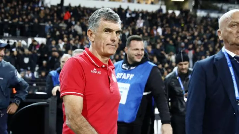 Συνεχάρη τους παίκτες του Ολυμπιακού ο Μεντιλίμπαρ: «Έτσι σας θέλω!»