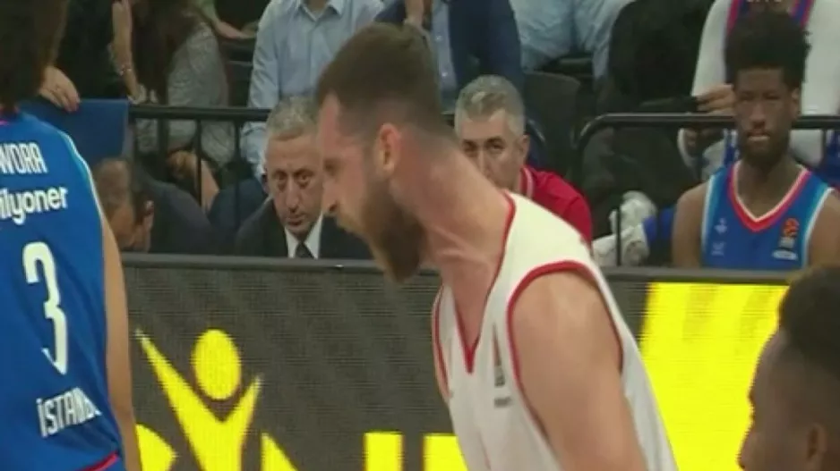 Εκπληκτική αντεπίθεση στην τέταρτη περίοδο και "διπλό" με υπογραφή Παπαγιάννη