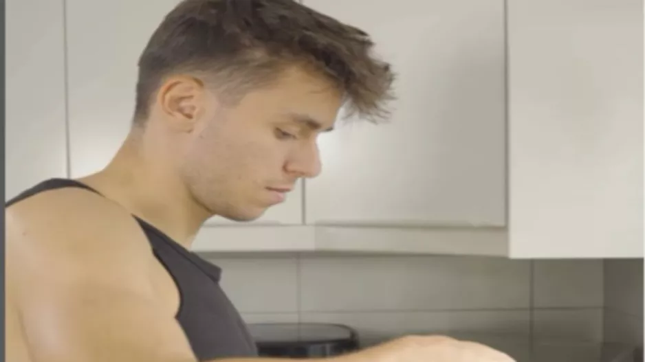 Ο Βαγιαννίδης κάνει VIDEO "get ready with me" πριν την συνάντηση με την Εθνική