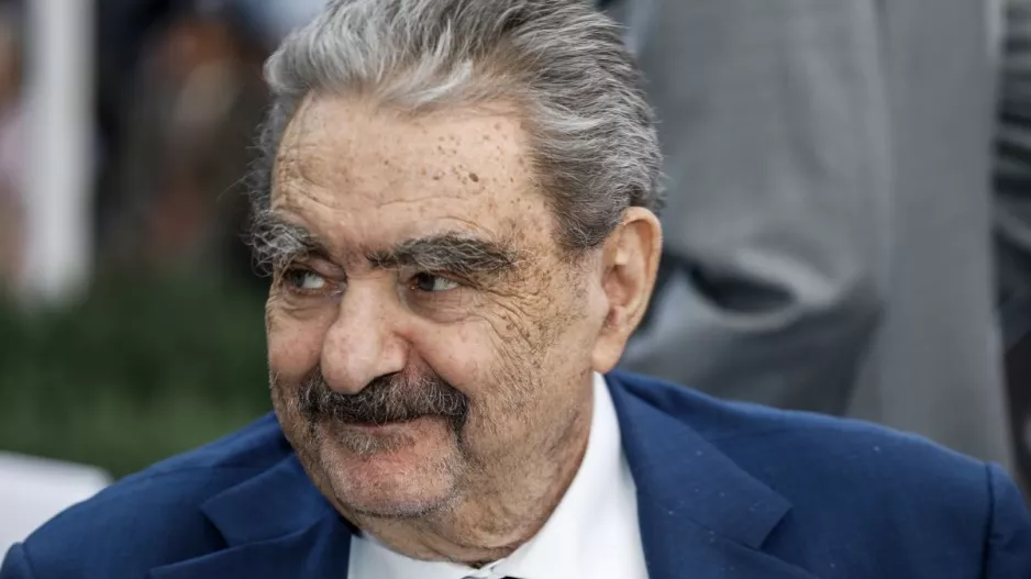 Πέθανε ο Βαρδής Βαρδινογιάννης
