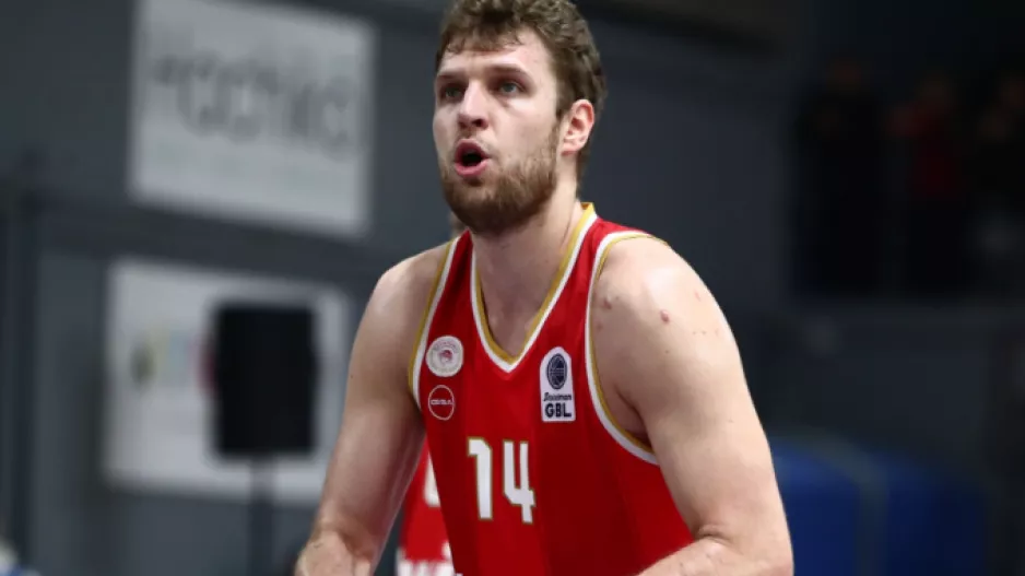 Ο Βεζένκοφ MVP της 10ης αγωνιστικής της Stoiximan GBL