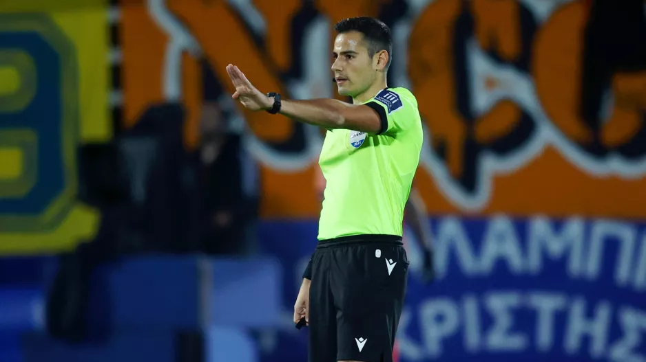 Σοβαρό ΛΑΘΟΣ διαιτητή