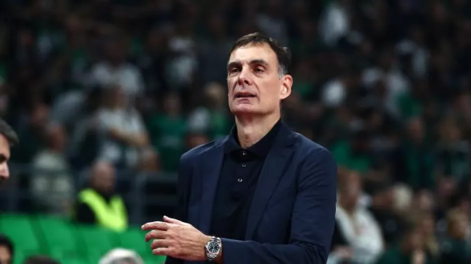 "Πρέπει να παλέψεις για να κερδίσεις - Χρειάζεται προσαρμογή ο Μένσα"