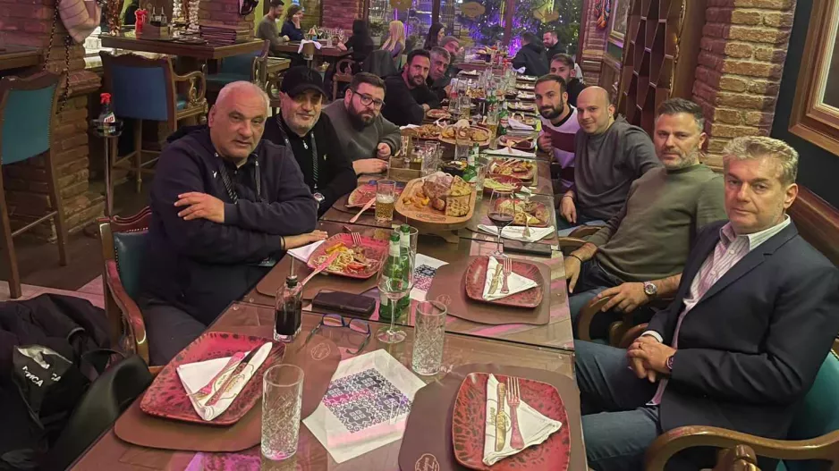 Δείπνο στα ΜΜΕ με Παπασταύρου
