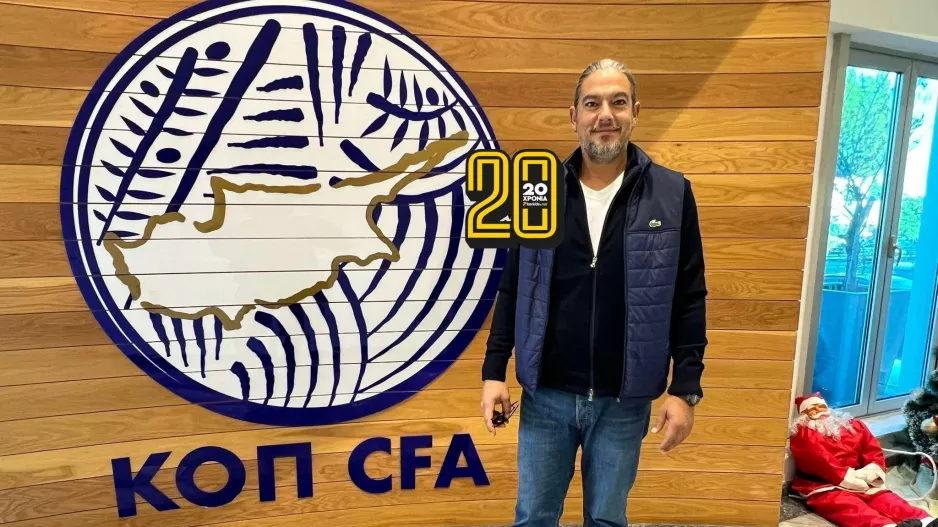 ΚΑΙ ο Μιχάλης (Ομόνοια 29Μ) στην συνεδρία