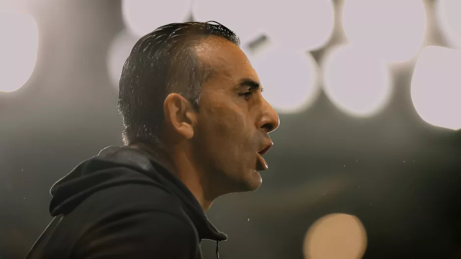 Δείχνει πρόθεση ο Σωφρόνης… 