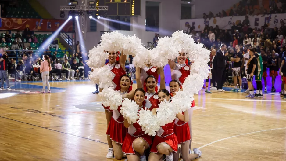 Cheerleaders... 