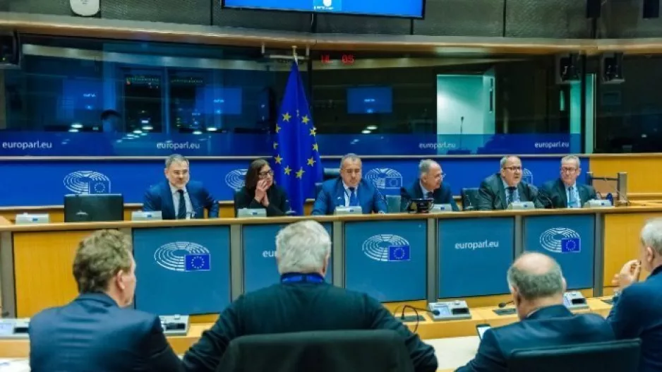 Συγκλονισμός και συγκίνηση στο Ευρωκοινοβούλιο, για το κυπριακό ποδόσφαιρο και τα 50 χρόνια προσφυγιάς