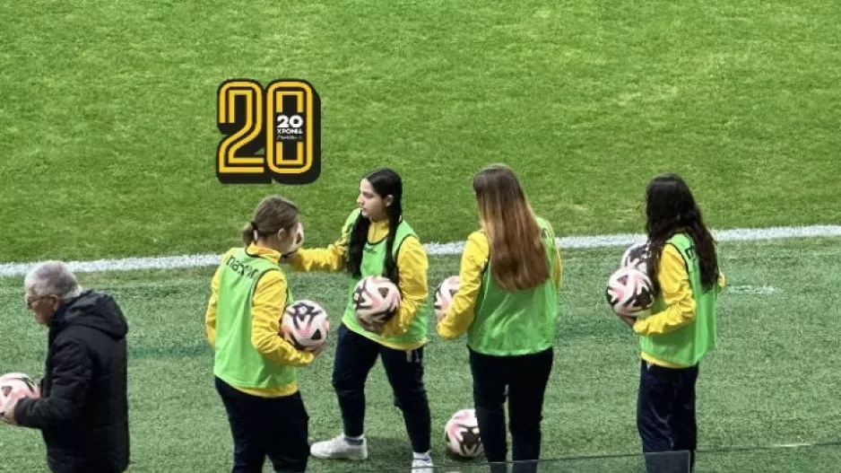 (Φώτος) Επέλεξε… Ball girls