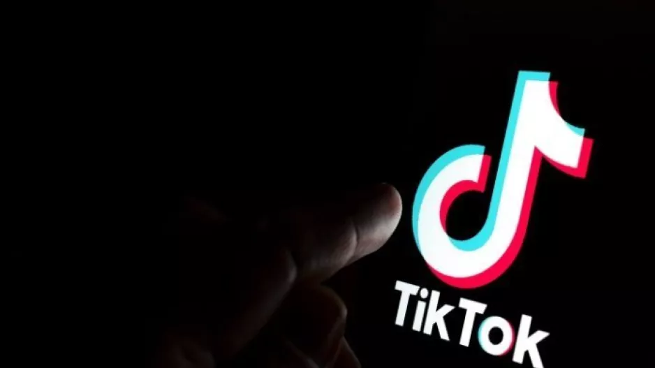 Ο Τραμπ ζητά από το Ανώτατο Δικαστήριο να αναστείλει τον νόμο που απαγορεύει το TikTok