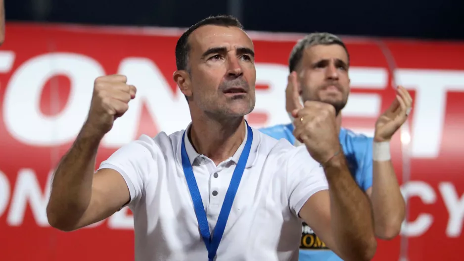 Παράξενο για Καρσέδο 