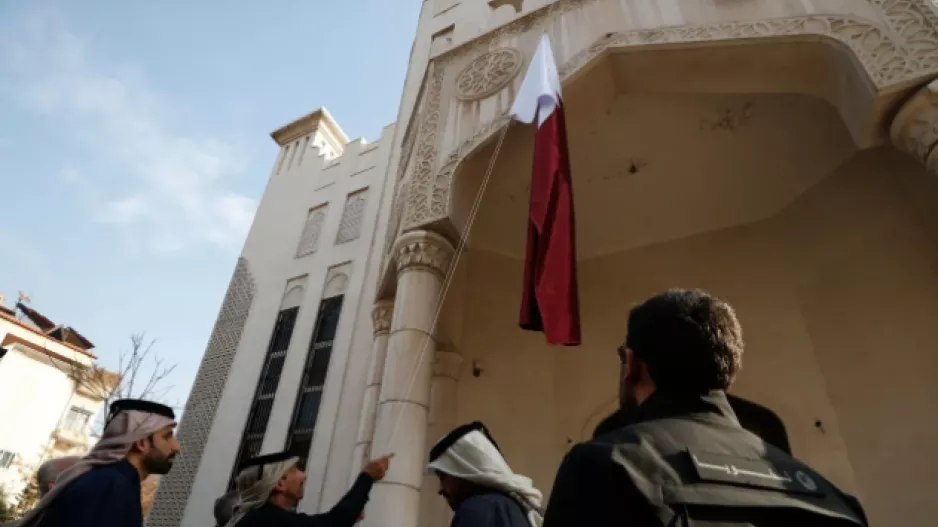 Συρία: Το Κατάρ άνοιξε ξανά την πρεσβεία του στη Δαμασκό