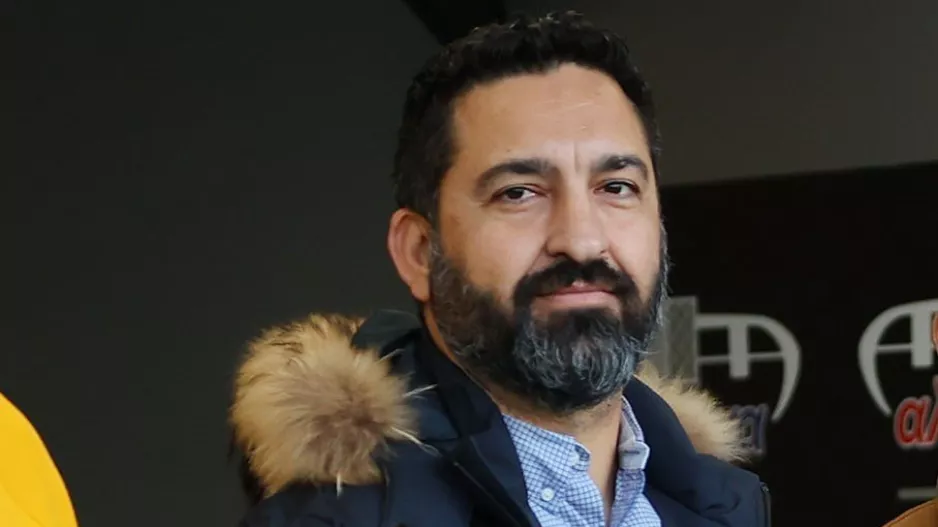 Δήλωση - Στήριξη σε Γαρπόζη/ "Αν το αποφασίσει θα φύγουν κάποιοι παίκτες, αυτός όχι"