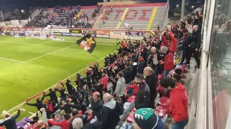 Η βραδιά έκλεισε με τραγούδι για την Αμμόχωστο (Βίντεο Kerkida)