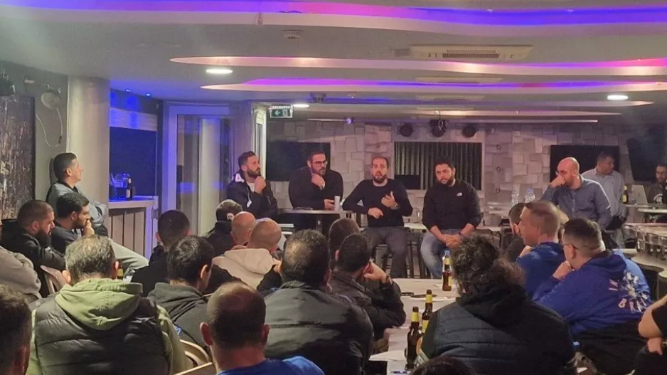 "Εισφορές από το υστέρημα τους, μέσα σε κλίμα συγκίνησης" (Ενημέρωση για τις συγκεντρώσεις)