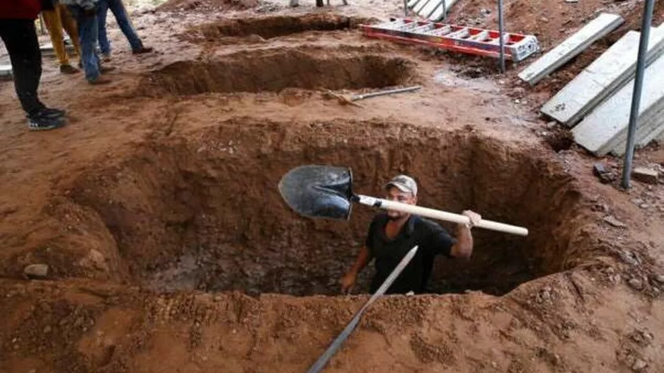 Μεξικό: Βρέθηκαν 12 πτώματα σε μυστικούς τάφους