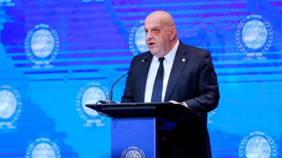 "Aνοιχτό πόλεμο με τον Κούμα"!