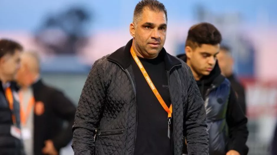 Ευχές από Σταύρο Δημοσθένους