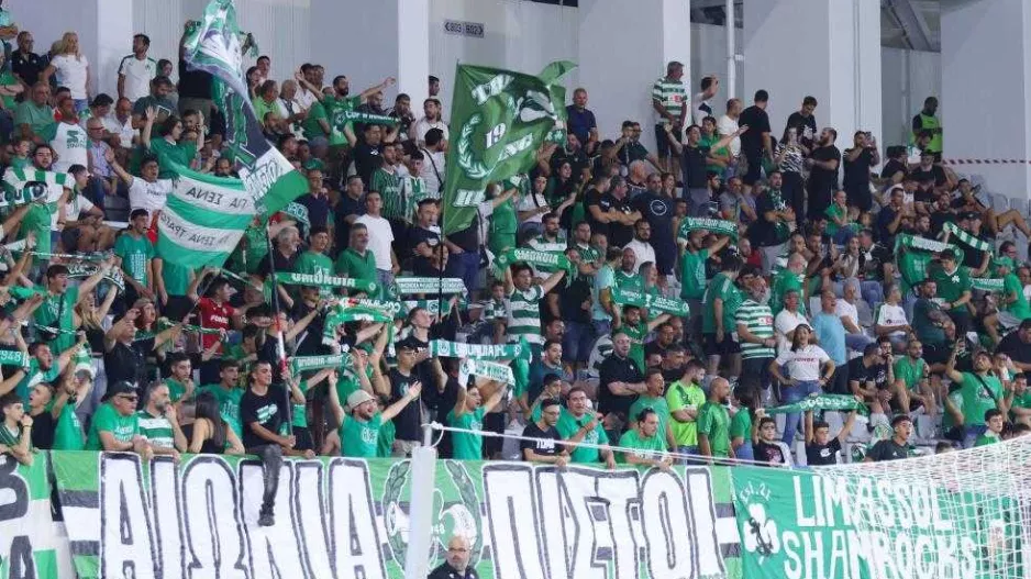 Περιμένουν...αντίδραση