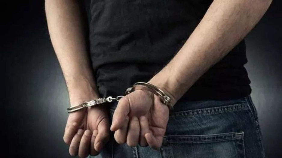 Απόλλων-Ομόνοια 29Μ/Χειροπέδες σε 22χρονο - Καταζητούνται τρεις
