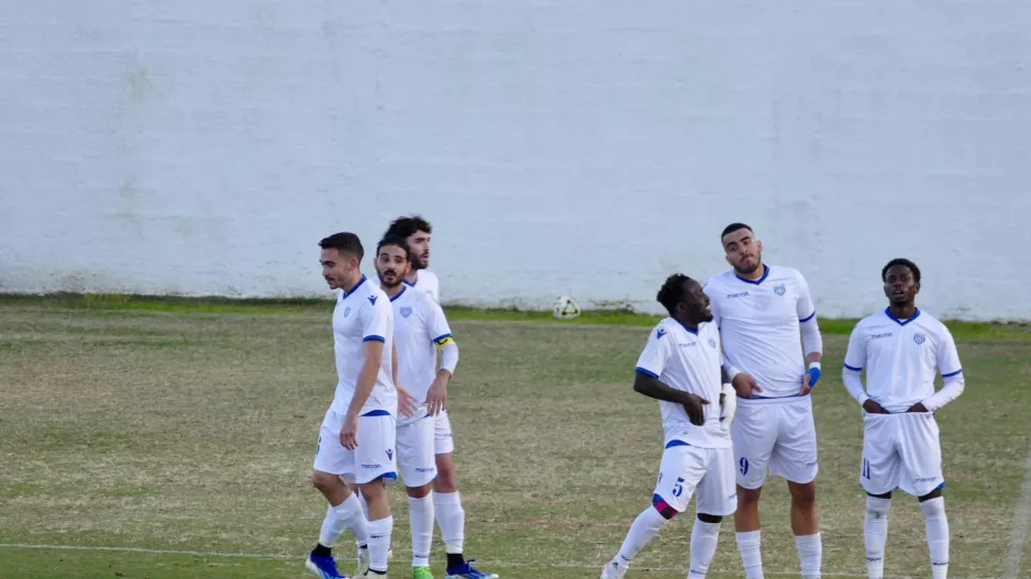 "Επιστροφή στα Σάββατα που αγαπήσαμε, σκύβουμε κεφάλια και συνεχίζουμε..."