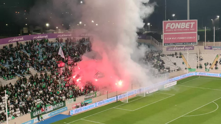 (Βίντεο Kerkida) Το pyroshow της βόρειας