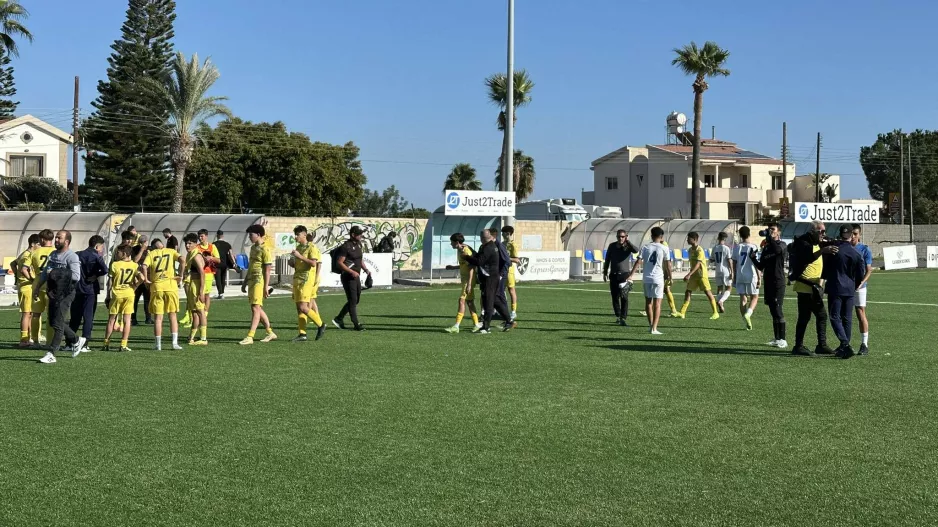 "Χ" η ΑΝΟ στο Κολόσσι