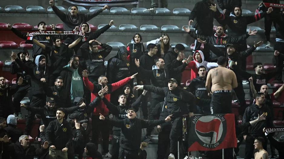 Red Rebels: "Αυτό θέλουμε παίκτες με τσαμπουκά"