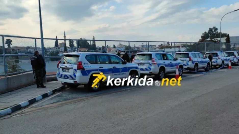 Έντονη η παρουσία της αστυνομίας (φώτος kerkida) 
