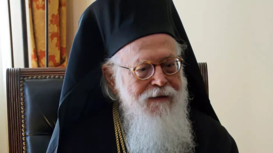Ώρες αγωνίας για τον Αρχιεπίσκοπο Αλβανίας, Αναστάσιο - Νοσηλεύεται σε κρίσιμη κατάσταση
