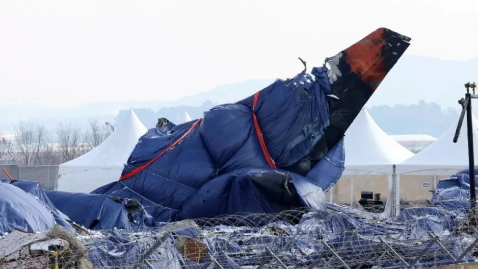 Συντριβή αεροσκάφους στη Νότια Κορέα: Βρέθηκαν φτερά πουλιών στους δύο κινητήρες