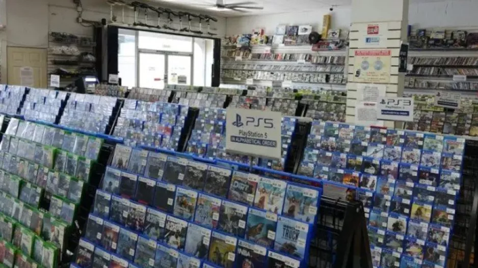 Πτώση 50% στις φυσικές πωλήσεις video games στις ΗΠΑ