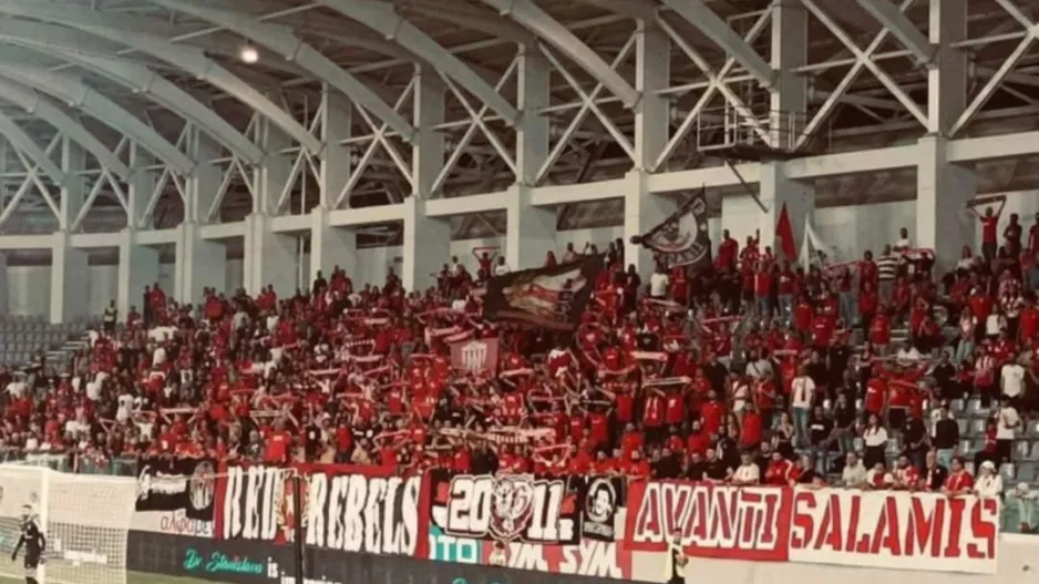 "Γίναμε ΣΑΛΑΜΙΝΑ για να κουβαλήσουμε την ΑΜΜΟΧΩΣΤΟ σε όλα τα μήκη και πλάτη..."