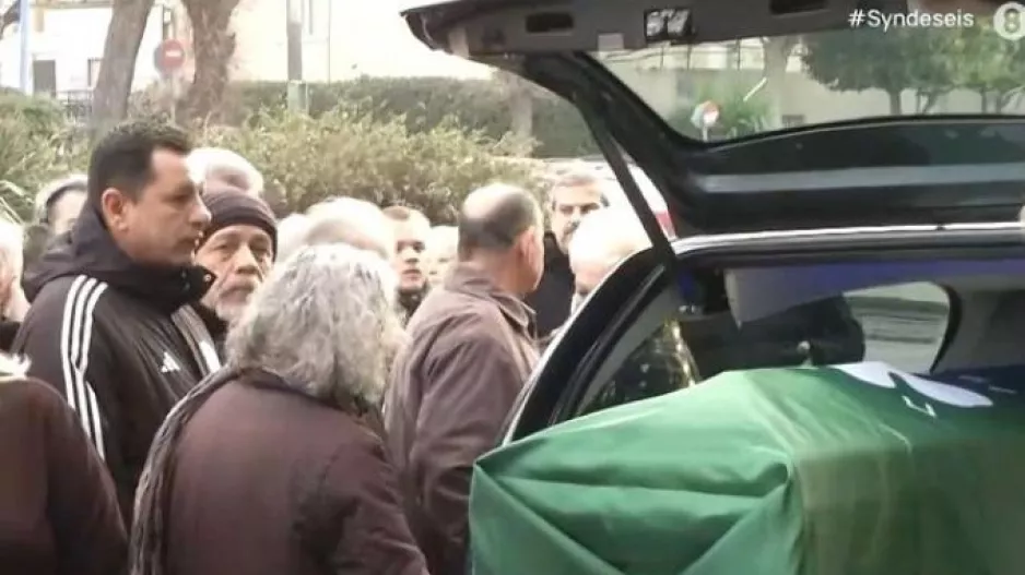 Συγκίνηση στη Λεωφόρο: Η τελευταία στάση του "Στρατηγού" Δομάζου στο γήπεδο που δοξάστηκε