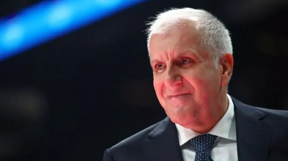 Ομπράντοβιτς: «Ασυνήθιστη ομάδα η Παρί»